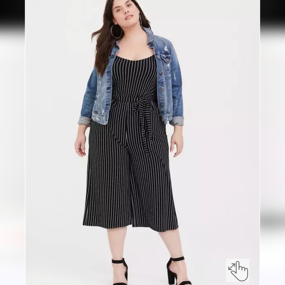 Torrid Super Soft Tie Front Jumpsuit – Size 1 – Black White Stripe - Picture 3 of 9